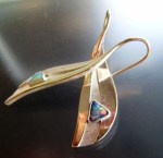 Cathy's earrings in opal, 18 kt gold, fine silver and mokume gane